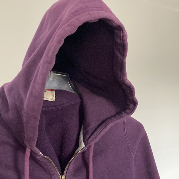 American Giant | Classic Full Zip Sweatshirt with Hood - Picture 6 of 16